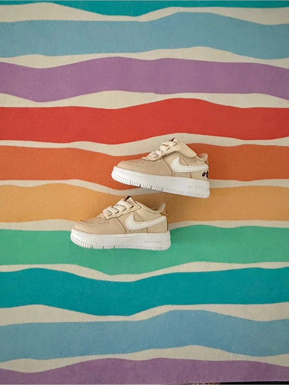 Nike Kids Tan and White Low-Top Sneakers